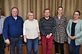 Auf dem Foto (von links): Helmuth Köhler (scheidender 1. Vorstand), Thomas Schrauth (Vorsitzender Finanzen), Luzia Ruppert (Beisitzerin), Jochen Rüppel (Vorsitzender Öffentlichkeitsarbeit), Karina Kübert (Vorsitzende Chorbetrieb), Sigrid Kübert (Vorsitzende Vereinsaktivitäten).