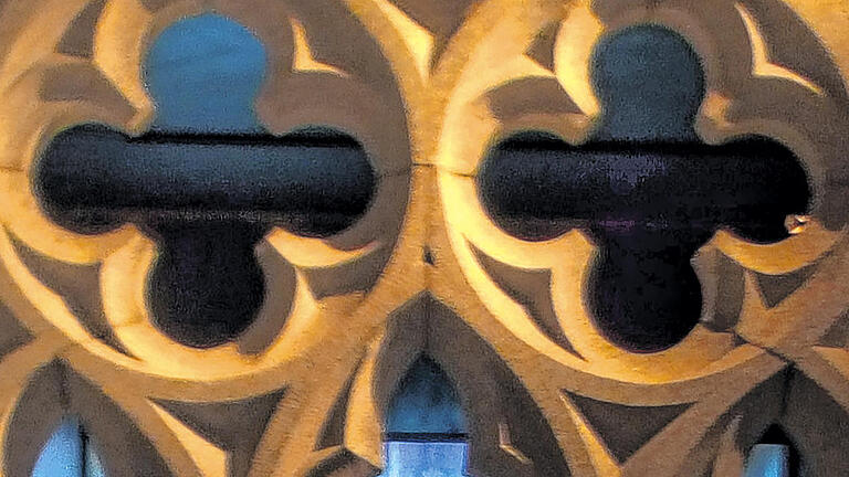 Beispiele hoher handwerklicher Kunst von Steinhauern und Steinmetzen sind im &bdquo;Granitzentrum&ldquo; zu besichtigen.