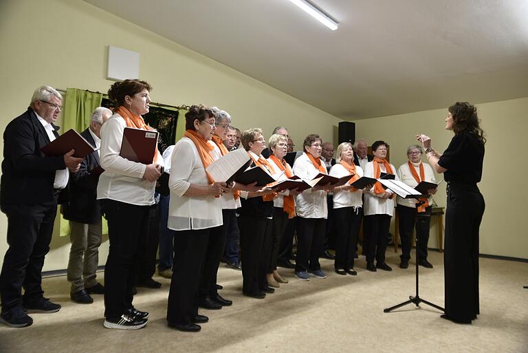 Wieder zu einem guten und großen Chor ist die Sängerlust Aidhausen geworden Wieder zu einem guten und großen Chor ist die Sängerlust Aidhausen geworden