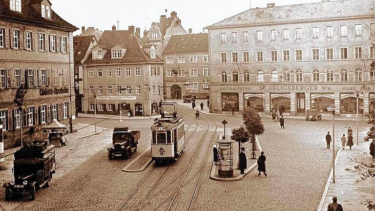 Geschäftshaus Seligsberger: Erste Adresse für Möbel und Antiquitäten war die Firma Seligsberger am Johanniterplatz &ndash; und mit 40 bis 50 Schauräumen von imponierender Größe. Das Foto entstand vor 1929.WVV-ARCHIV