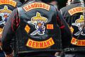 Rocker wie hier Mitglieder der 'Bandidos' sind vor allem an ihren uniformartigen Westen erkennbar. In einigen Regionen Deutschlands sind sie inzwischen verboten.