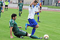 Schwer zu bremsen: Erwin Gergely (rechts) und sein FC 06 Bad Kissingen. Das bekommt auch Roman Glöckner (TSV Forst) zu spüren. Der FC kehrt als Kreisligameister in die Bezirksliga Ost zurück.  Foto: Hopf       -  Schwer zu bremsen: Erwin Gergely (rechts) und sein FC 06 Bad Kissingen. Das bekommt auch Roman Glöckner (TSV Forst) zu spüren. Der FC kehrt als Kreisligameister in die Bezirksliga Ost zurück.  Foto: Hopf