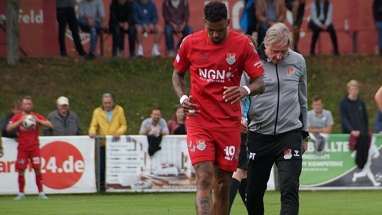 Michael Dellinger (Archivbild) musste bei der 1:2-Testspielniederlage des TSV Aubstadt in Fulda bereits nach 30 Minuten angeschlagen vom Platz.