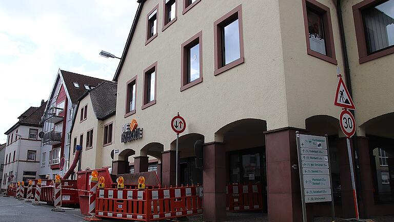 Wer soll das Digitale Gründerzentrum in Lohr leiten? Die Umbauarbeiten laufen auf Hochtouren.