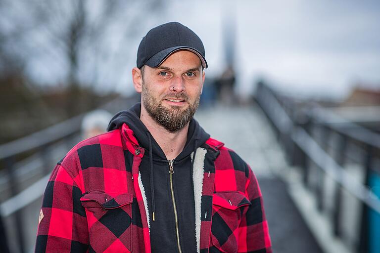Max Friedel (35) aus Schmalwasser möchte zukunftsorientiert sein und das auch zeigen. Max Friedel (35) aus Schmalwasser möchte zukunftsorientiert sein und das auch zeigen.