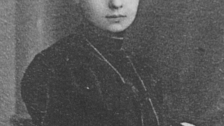 Erste Ärztin in Würzburg mit eigener Praxis: Klara Oppenheimer. Erste Ärztin in Würzburg mit eigener Praxis: Klara Oppenheimer.