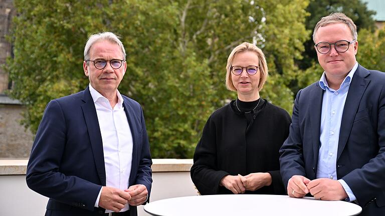 Sondierungsgespräche in Thüringen       -  Die Thüringer Parteichefs Georg Maier (SPD), Katja Wolf (BSW) und Mario Voigt (CDU) haben eine Einigung erreicht. (Archivbild)