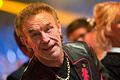 422402902.jpg       -  Boxen: Profis: WBA-WM Halbschwergewicht: Der ehemalige Rene Weller ist zu Gast bei der WBA-WM im Halbschwergewicht. Der deutsche Boxsport trauert um den Ex-Boxer, der nach langer schwerer Krankheit gestorben ist.