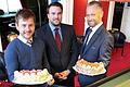 Stephan Krause (von links), Mario Fertig und Alexander Ochs vom Hotel- und Gastronomiedienstleister HOWA sind ab Juli die neuen Pächter des Spielbankrestaurants 'Luitpolds' in Bad Kissingen.  Foto: Borst       -  Stephan Krause (von links), Mario Fertig und Alexander Ochs vom Hotel- und Gastronomiedienstleister HOWA sind ab Juli die neuen Pächter des Spielbankrestaurants 'Luitpolds' in Bad Kissingen.  Foto: Borst