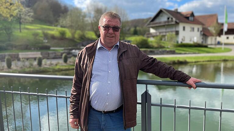 Energiegeladen und bester Gesundheit geht Hausens Bürgermeister Friedolin Link an diesem Sonntag in seinen 75. Geburtstag. Energiegeladen und bester Gesundheit geht Hausens Bürgermeister Friedolin Link an diesem Sonntag in seinen 75. Geburtstag.
