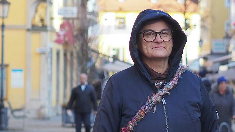 Hildegard Weigand findet, die Wahlplakate seien kleine Reminder, dass die Bundestagswahl ansteht. Hildegard Weigand findet, die Wahlplakate seien kleine Reminder, dass die Bundestagswahl ansteht.