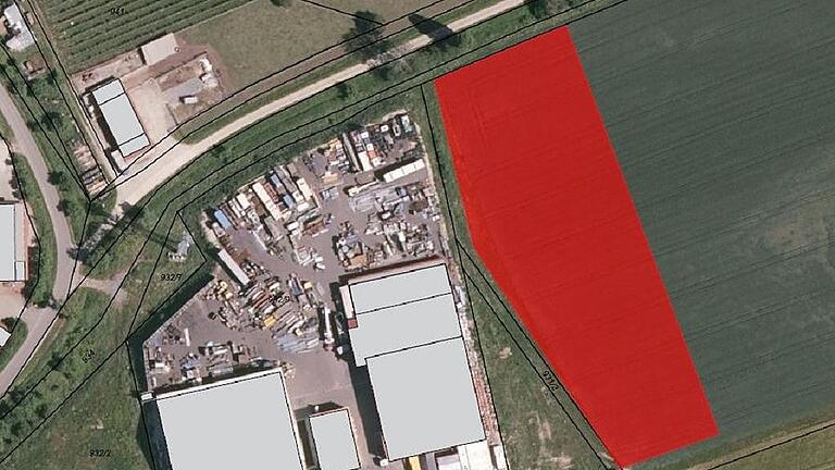 Neue Heimat für das Kitzinger Tierheim: Die rot markierte Fläche zeigt ein mögliches Grundstück in Prichsenstadts Gewerbegebiet, neben der Gesellschaft W & P. Das Gebiet liegt östlich der Stadt und der B 286. Neue Heimat für das Kitzinger Tierheim: Die rot markierte Fläche zeigt ein mögliches Grundstück in Prichsenstadts Gewerbegebiet, neben der Gesellschaft W & P. Das Gebiet liegt östlich der Stadt und der B 286.