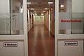 Ist der Landkreis Main-Spessart aufgrund seiner finanziellen Belastungen bald ein Fall für die Notaufnahme (im Bild jene des Lohrer Krankenhauses)? Mancher Kreisrat befürchtet das.