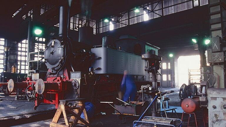Im Dampflokwerk Meiningen wurde die Lok aus dem Jahr 1924 auf Vordermann gebracht.