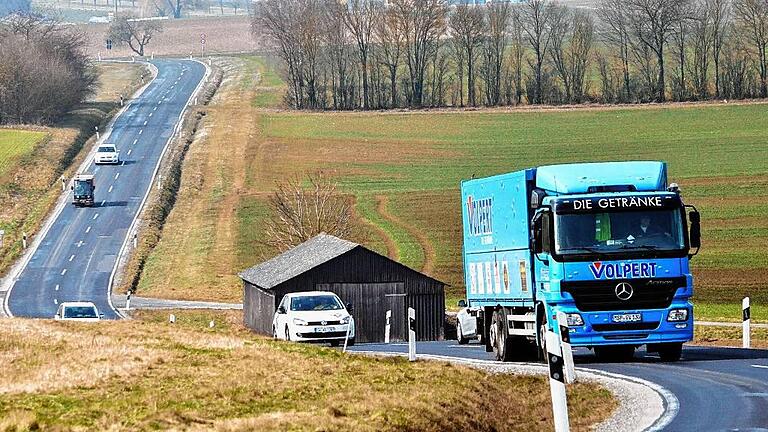 Ausbau der &bdquo;B 286 neu&ldquo;: Im ersten Abschnitt soll die Ortsumgehung Eltingshausen angegangen werden.