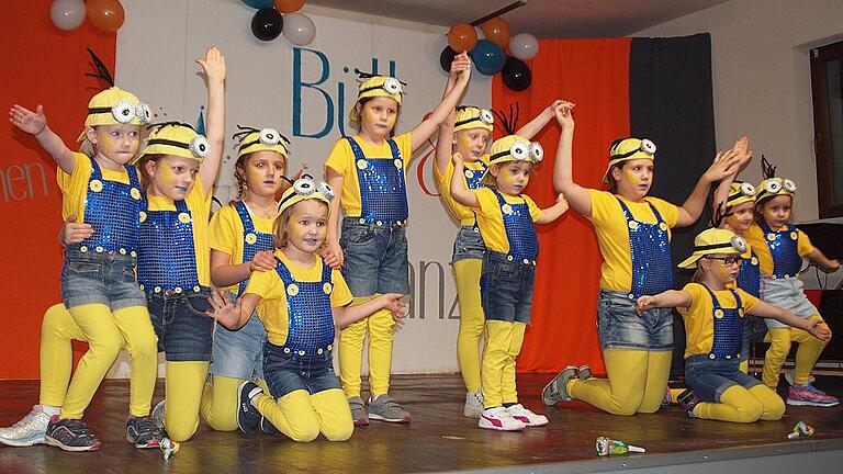 Zuckersüß: die kleinen TSV Kids beim Kolpingfasching in Unterwaldbehrungen.