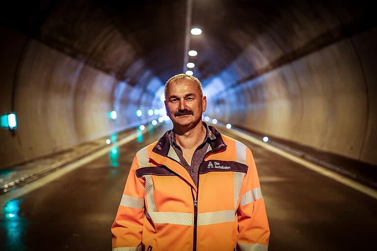 Dieter Gonnert, Leiter der zuständigen Autobahnmeisterei Knetzgau. Dieter Gonnert, Leiter der zuständigen Autobahnmeisterei Knetzgau.