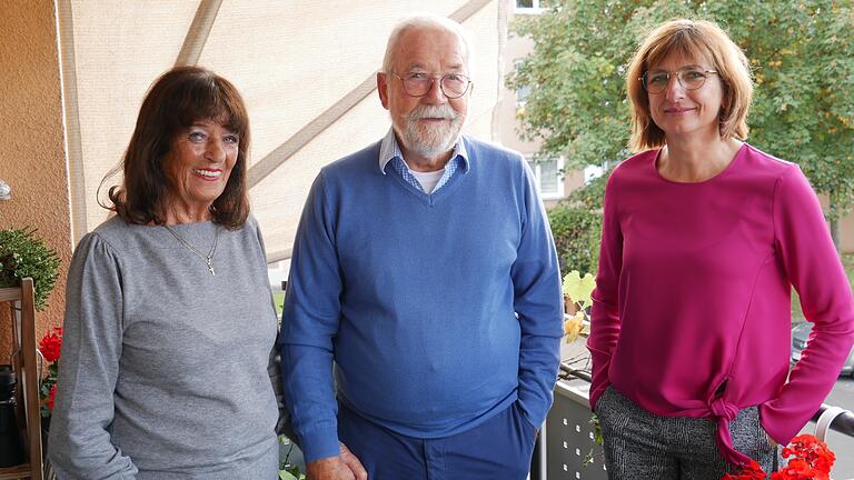 Die Lebensfreude ist dem Jubelpaar Dorit und Heiner Hofmann anzusehen. Dritte Bürgermeisterin Anja Baier gratulierte zum 60. Hochzeitstag.