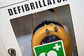 Drei zusätzliche Defibrillatoren werden im Stadtgebiet angebracht. Standorte sind bei der Touristinformation, im Wildpark und auf dem Martin-Luther-Platz.