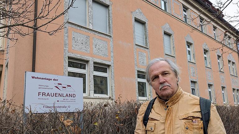 Der historische Stuck wurde entfernt. Der Würzburger Stadtheimatpfleger Hans Steidle kann die Maßnahme nicht nachvollziehen. Der historische Stuck wurde entfernt. Der Würzburger Stadtheimatpfleger Hans Steidle kann die Maßnahme nicht nachvollziehen.