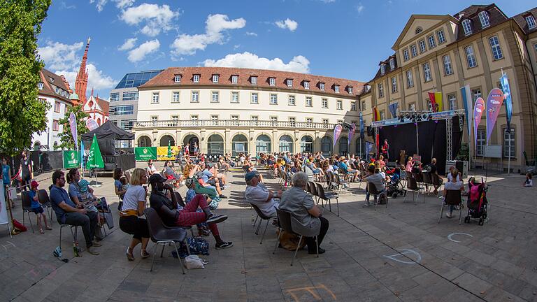 So sieht das Stramu während Corona aus: Mit 'Pflastertöne' wurde eine kleine Ausgabe des Stramu-Festivals veranstaltet; die Veranstaltungen am Samstag waren auf 150 Personen begrenzt.