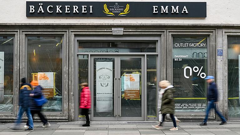 Die Bäckerei 'Emma' eröffnet neu in der Kaiserstraße in Würzburg und bietet Spezialitäten aus dem Kosovo an.
