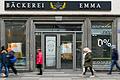 Die Bäckerei 'Emma' eröffnet neu in der Kaiserstraße in Würzburg und bietet Spezialitäten aus dem Kosovo an.