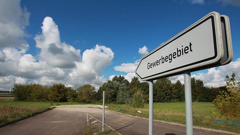 Die Pläne für das Gewerbegebiet Schildeck III kommen gut voran. 22 Stellungnahmen wurden bearbeitet.       -  Die Pläne für das Gewerbegebiet Schildeck III kommen gut voran. 22 Stellungnahmen wurden bearbeitet.