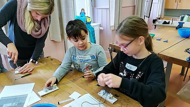 Ein Interessenstag fand an der Grundschule Karlstadt-Wiesenfeld/Karlburg statt.