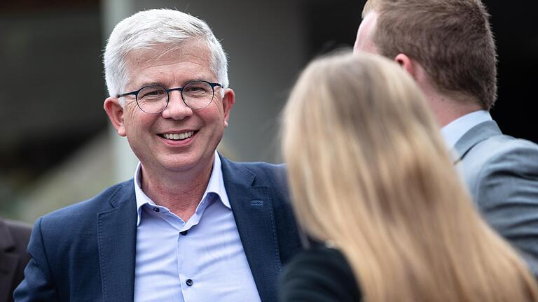 Andrew Ullmann von der Würzburger FDP ist für eine Impfnachweispflicht ab 50 Jahren. Andrew Ullmann von der Würzburger FDP ist für eine Impfnachweispflicht ab 50 Jahren.