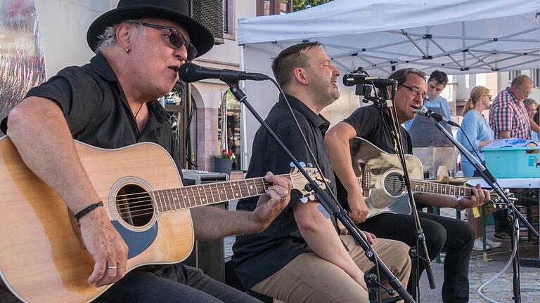 Die Band 'Three4Fun' spielt am Freitagabend, 7. Juli, beim Benefiz-Festival im Ankergarten an der Zellinger Mainlände. (Archivfoto)