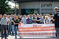 Protest bei Preh Mitte Juni: Wie andere Unternehmen in der Region plant auch der Autozulieferer in Bad Neustadt einen Stellenabbau. Sozialverträglich soll er sein. Doch was heißt das?