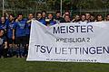 Meister der Kreisliga Würzburg 2 – der TSV Uettingen: (hinten von links) Hannes Weimer, Alexander Brehm, Jens Leibold, Lukas Weimer, Sebastian Huller, Kai Fleischmann, Florian Väthröder, Ulli Bieber, Kai Schlessmann, Manuel Scheller, David Beyerlein, Lukas Meyer, (dahinter verdeckt) Max Fleischmann, Julian Hellmann, Jonas Fleischmann, Alexander Steigerwald, Timo Geiger, Manuel Bachmann, Sebastian Bieber, Philipp Geiger, Leroy Fuchs, Trainer Frank Meckelein, Abteilungsleiter Patrick Friesacher, (knieend) Betreuer Jay Osborne und Maximilian Huller. Es fehlt Kevin Ille, der die Mannschaft zur Halbzeit im Spiel gegen Steinfeld/Hausen/Rohrbach verlassen musste, weil er Dienst bei der Polizei hatte.