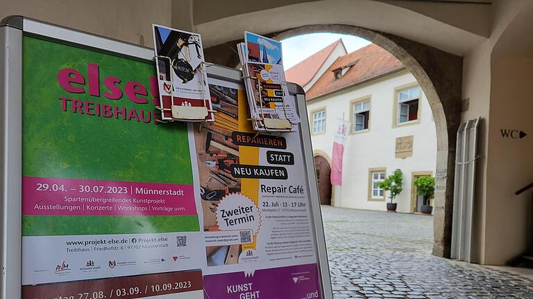 Im Jahresverlauf gibt es in Münnerstadt und seinen Stadtteilen zahlreiche Veranstaltungen. Um Terminüberschneidungen nach Möglichkeit zu vermeiden, hat die Stadt als Ergänzung zu Plakaten einen digitalen Veranstaltungskalender.       -  Im Jahresverlauf gibt es in Münnerstadt und seinen Stadtteilen zahlreiche Veranstaltungen. Um Terminüberschneidungen nach Möglichkeit zu vermeiden, hat die Stadt als Ergänzung zu Plakaten einen digitalen Veranstaltungskalender.