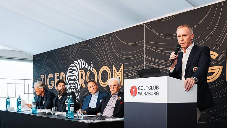 Auf dem Foto das Präsidium des Golf Clubs Würzburg (von links):&nbsp;Joachim Ruppert (Vize-Präsident Sport), Frank Engel (Vize-Präsident Finanzen), Marcus Traut (Vize-Präsident Jugend), Robert Aßmann (Vize-Präsident Clubanlagen) und Bernhard May (Präsident).