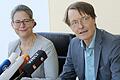 Pk Scheer und Lauterbach       -  Nina Scheer (SPD) und Karl Lauterbach (SPD) beantworten auf einer Pressekonferenz im Jakob-Kaiser-Haus in Berlin Fragen zu ihren Bewerbungen um die Kandidatur für den SPD-Parteivorsitz.