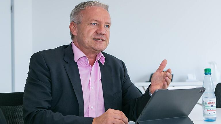 Christian Rauch ist seit dem 1. Januar Geschäftsführer bei der Würzburger Stadtverkehrs-GmbH. Christian Rauch ist seit dem 1. Januar Geschäftsführer bei der Würzburger Stadtverkehrs-GmbH.