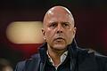 Arne Slot       -  Ob Liverpool-Coach Arne Slot am Sonntag gegen Wolverhampton auf der Bank sitzen darf, ist weiter offen.