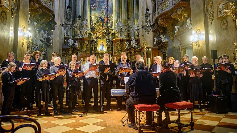 Die Katholische Kantorei in der Peterskirche in Wien.