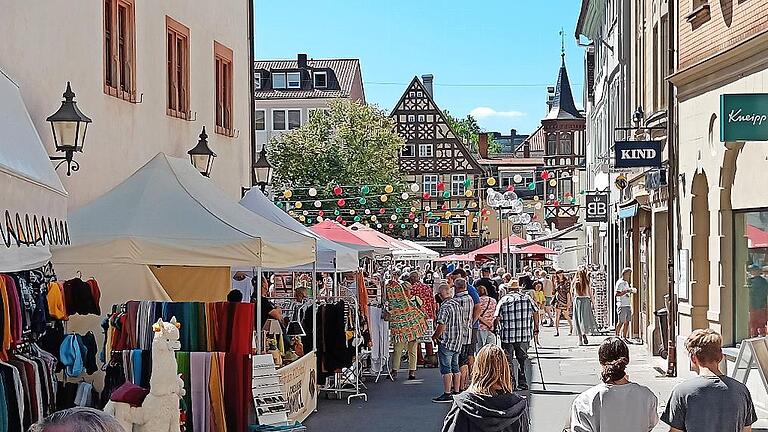 Mehr als 40 kleine Labels, Jungdesigner, Hersteller und Händler kommen heuer am Wochenende 24. und 25. Juni zum überregionalen Kunst- und Handwerkermarkt nach Bad Kissingen.       -  Mehr als 40 kleine Labels, Jungdesigner, Hersteller und Händler kommen heuer am Wochenende 24. und 25. Juni zum überregionalen Kunst- und Handwerkermarkt nach Bad Kissingen.