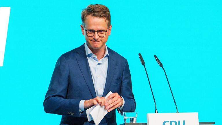 CDU-Generalsekretär Linnemann       -  CDU-Generalsekretär Linnemann würde Arbeitsunwilligen das Bürgergeld auch ganz streichen. (Archiv-Foto)