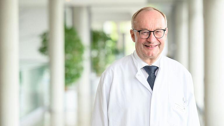 Der renommierte Internist und Krebsforscher Prof. Hermann Einsele von der Uniklinik Würzburg ist zum neuen Mitglied der Nationalen Wissenschaftsakademie Leopoldina berufen worden.