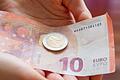 Inflation.jpeg       -  Die Löhne in Deutschland steigen zwar im Schnitt - doch die Inflation frisst das Plus auf.