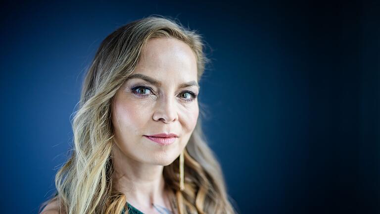 Interview mit Regina Halmich       -  Die frühere Profiboxerin Regina Halmich beklagt die fehlende TV-Plattform für deutsche Boxerinnen und Boxer.