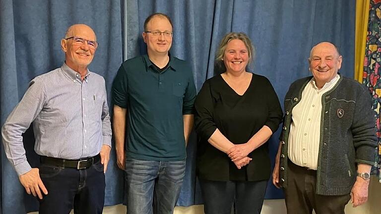 Der alte und neue Vorstand der Bachgrundmusikanten (von links): Josef Turtschany, Carsten Bischof, Barbara Meidl, Franz-Josef Rosenzweig.