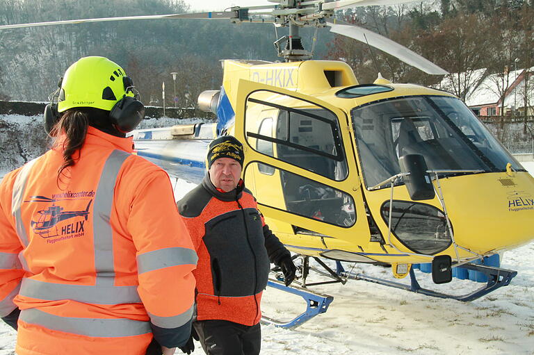 Pilot Udo Ramm hat Erfahrung, er fliegt seit 1984 Einsätze mit dem Hubschrauber. Pilot Udo Ramm hat Erfahrung, er fliegt seit 1984 Einsätze mit dem Hubschrauber.