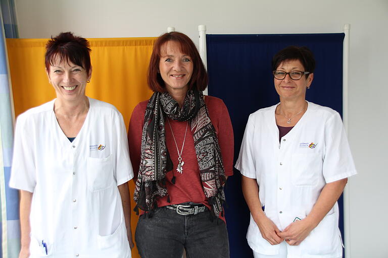 Die Palliativschwestern Christa Hobner, Anne Ross und Christa Weisenseel (von links) leisten einen wichtigen Teil der Palliativarbeit an der Geomed-Kreisklinik. Die Palliativschwestern Christa Hobner, Anne Ross und Christa Weisenseel (von links) leisten einen wichtigen Teil der Palliativarbeit an der Geomed-Kreisklinik.