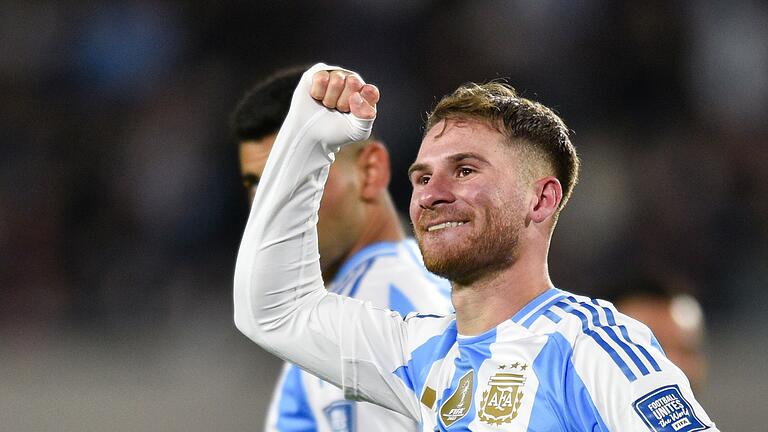 Argentinien - Chile       -  Alexis Mac Allister vom FC Liverpool legt den Grundstein für den argentinischen Triumph vor heimischer Kulisse.