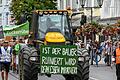 In Würzburg demonstrierten Landwirte gegen den Plan der EU-Kommission, Pestizide zu reduzieren und in Landschaftsschutzgebieten ganz zu verbieten.