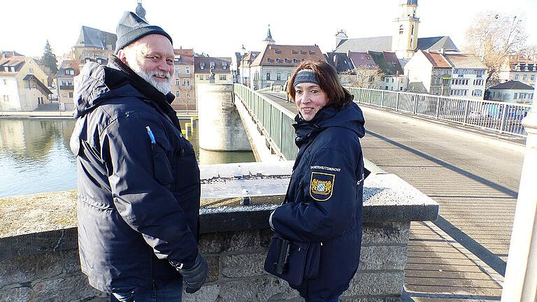 &bdquo;Alte Hasen&ldquo; der Sicherheitswacht. Margit Kilian und Ralf Lindberg sind jetzt schon fast zehn Jahre dabei.